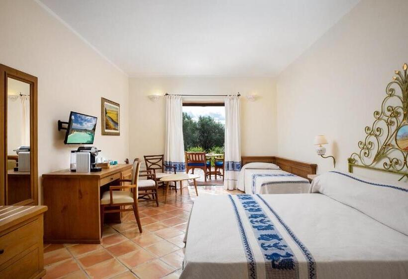 חדר סטנדרט לשלושה, Felix Hotels   Country Resort Parco Degli Ulivi