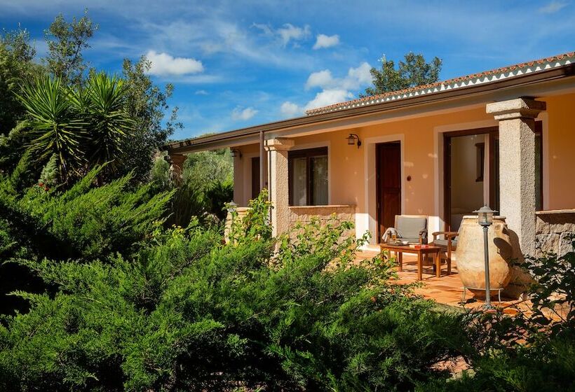 Люкс, Felix Hotels   Country Resort Parco Degli Ulivi