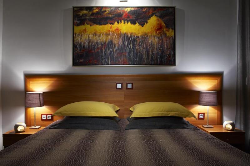 غرفة قياسية ثلاثية, Pefka