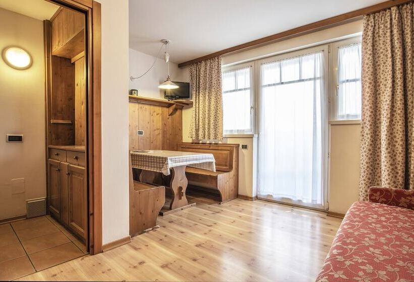 إستوديو قياسى, Sporting Clubresidence