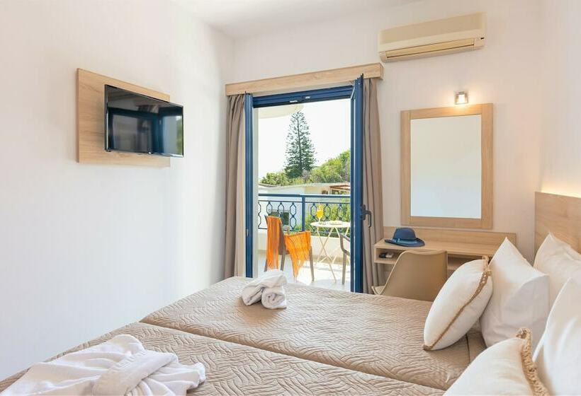 סוויטת ג'וניור נוף לגינה, Sunshine Village