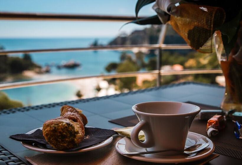 Tengerre Néző Standard Szoba, Taormina Panoramic