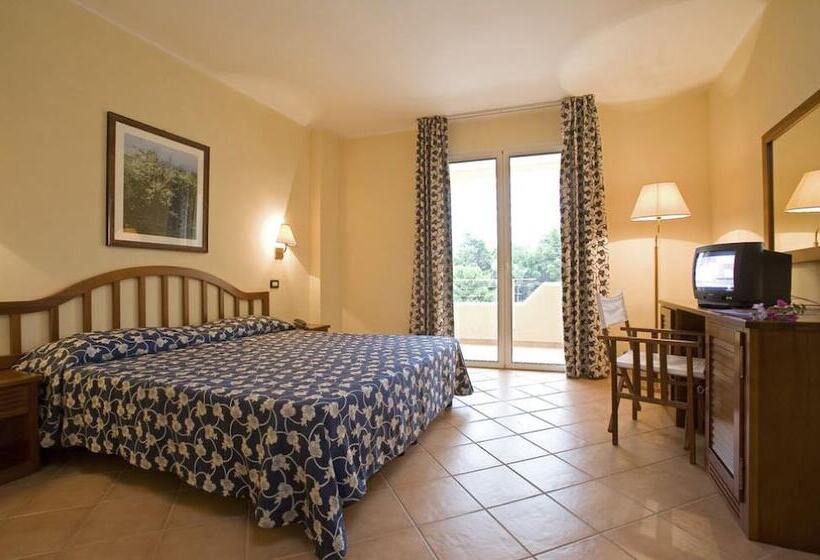 Номер Стандарт Трехместный, Th Marina Di Pisticci  Ti Blu Village