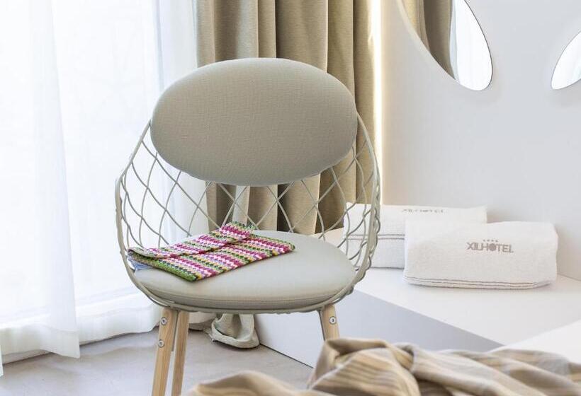 带海景的标准房, Xil