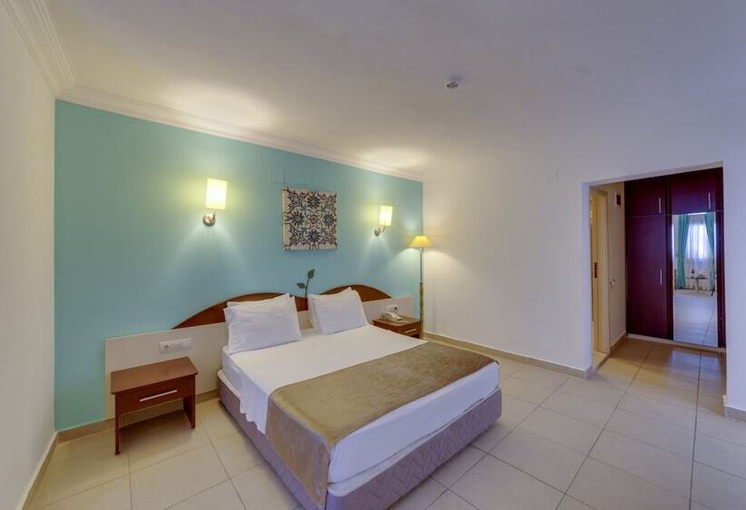 Семейный Номер, Yelken Mandalinci Spa & Wellness Hotel All Inclusive