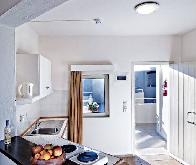 شقة غرفة واحدة, Ourania Apartments