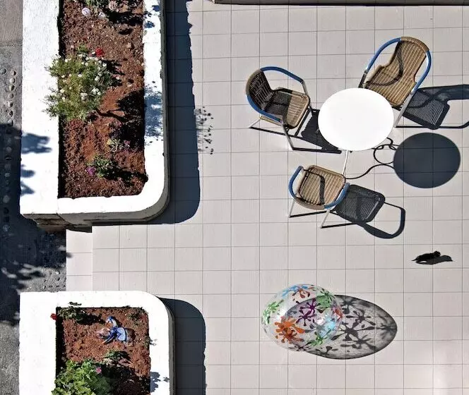آپارتمان خانوادگی 2 خوابه, Ourania Apartments