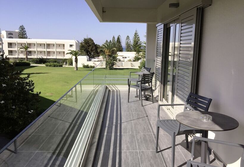 חדר משפחתי, Robinson Kyllini Beach   All Inclusive