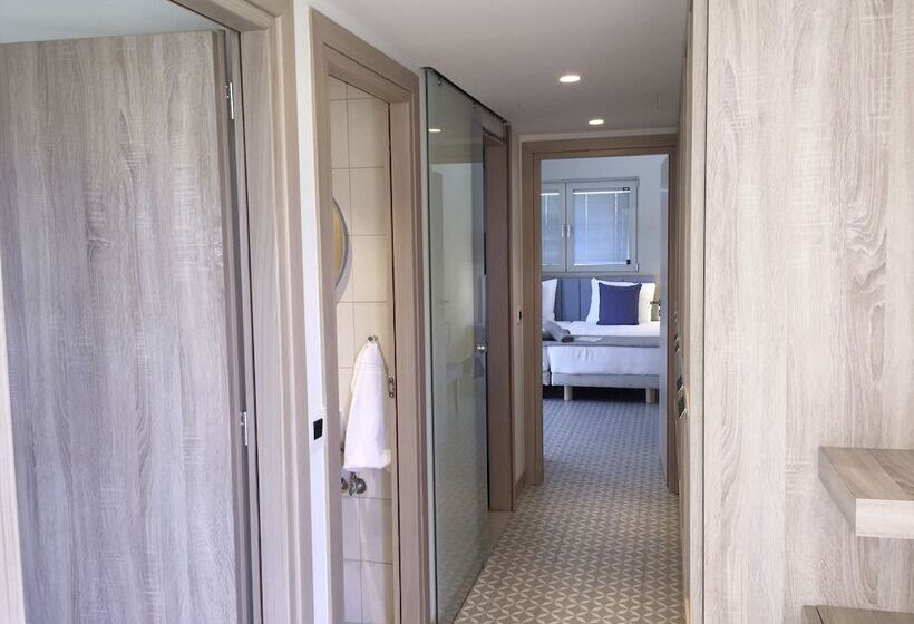 חדר משפחתי, Robinson Kyllini Beach   All Inclusive