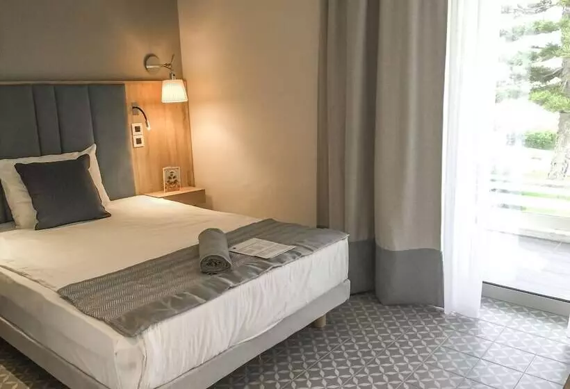 エコノミールーム, Robinson Kyllini Beach   All Inclusive