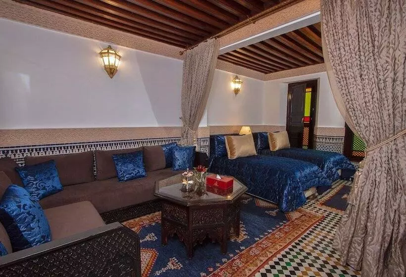 اتاق راحتی, Riad Myra