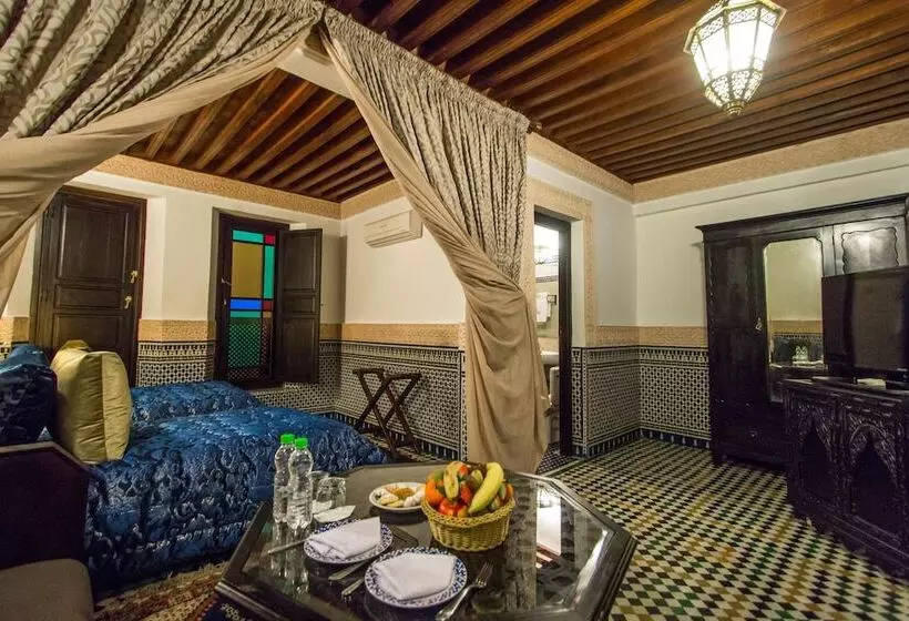 اتاق راحتی, Riad Myra