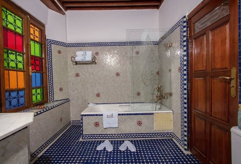 标准间, Riad Myra