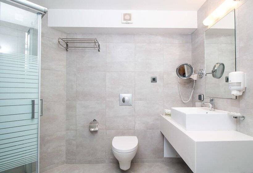 Люкс, Sunny Days