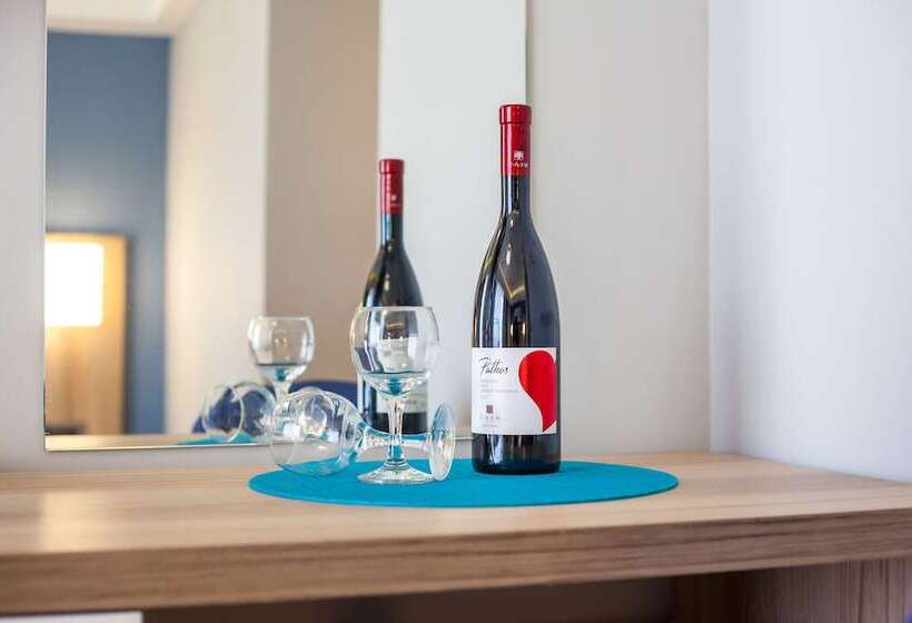 Люкс, Sunny Days