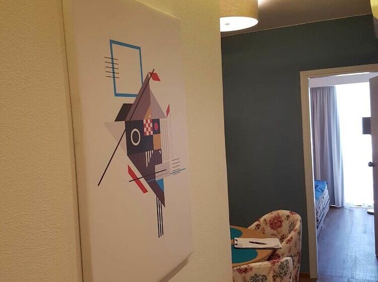 Люкс, Sunny Days