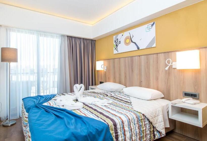 Люкс, Sunny Days