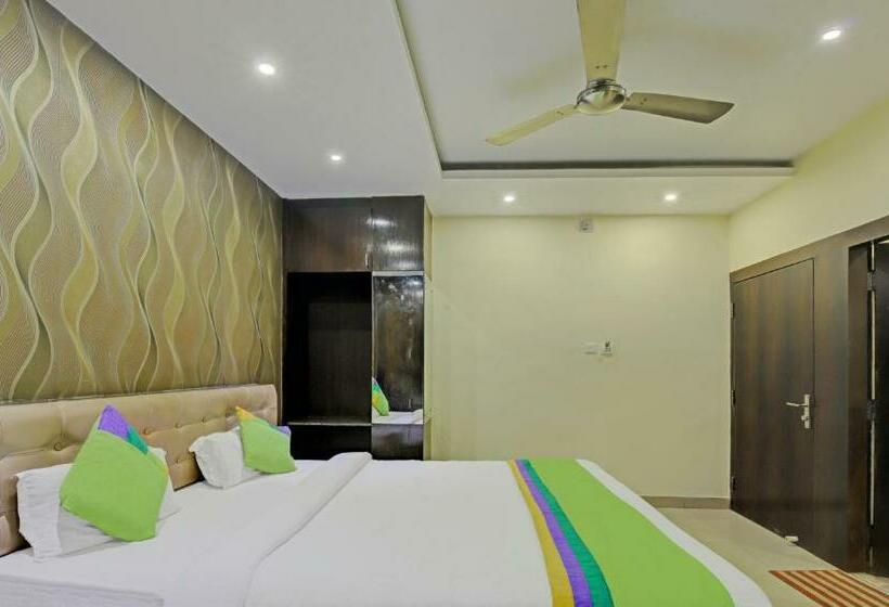 اتاق لوکس, Treebo Archie Regency