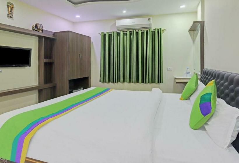 디럭스 룸, Treebo Archie Regency