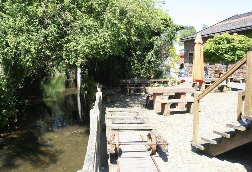 Люкс, Historische Wassermuhle