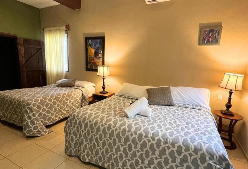 디럭스 룸, Hokhmah Heart