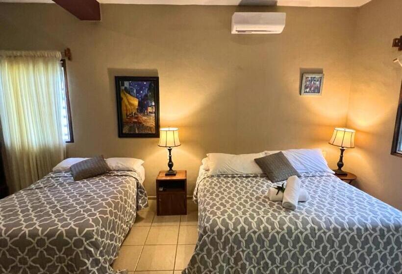 디럭스 룸, Hokhmah Heart