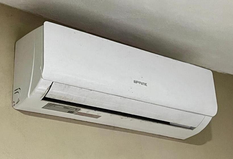 디럭스 패밀리 룸, Hokhmah Heart