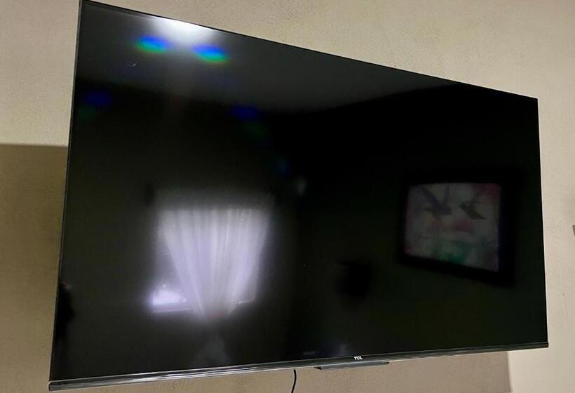 디럭스 패밀리 룸, Hokhmah Heart