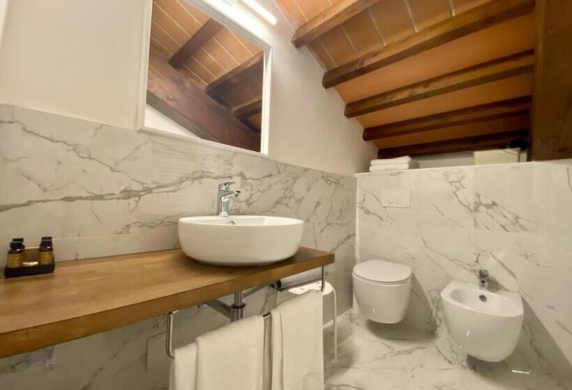 اتاق استاندارد با بالکن, Residenza D'epoca Dei Fondachi