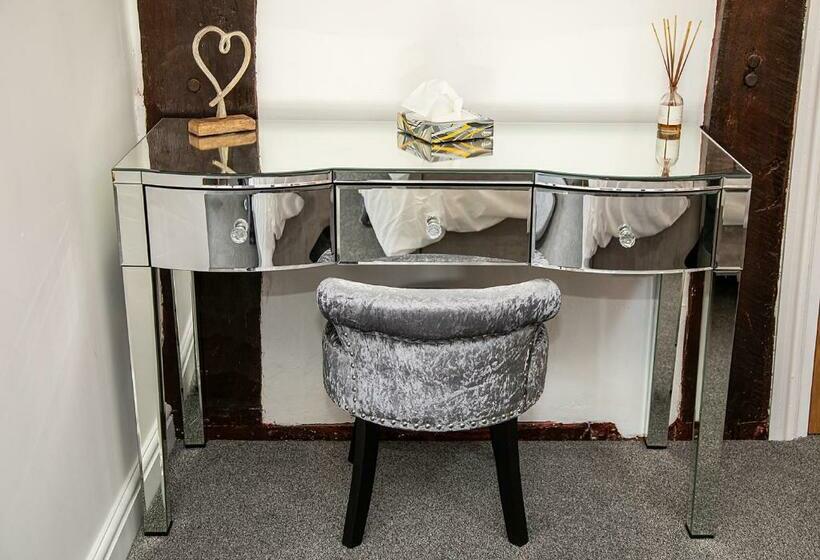 غرفة ديلوكس سرير كينج, The Yew Tree Inn