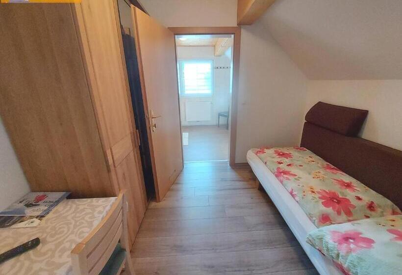 ２ベッドルームアパートメント, Haus Sandlweber By Fis   Fun In Styria