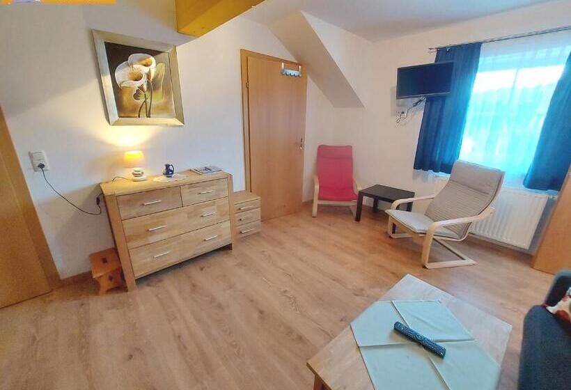 ２ベッドルームアパートメント, Haus Sandlweber By Fis   Fun In Styria