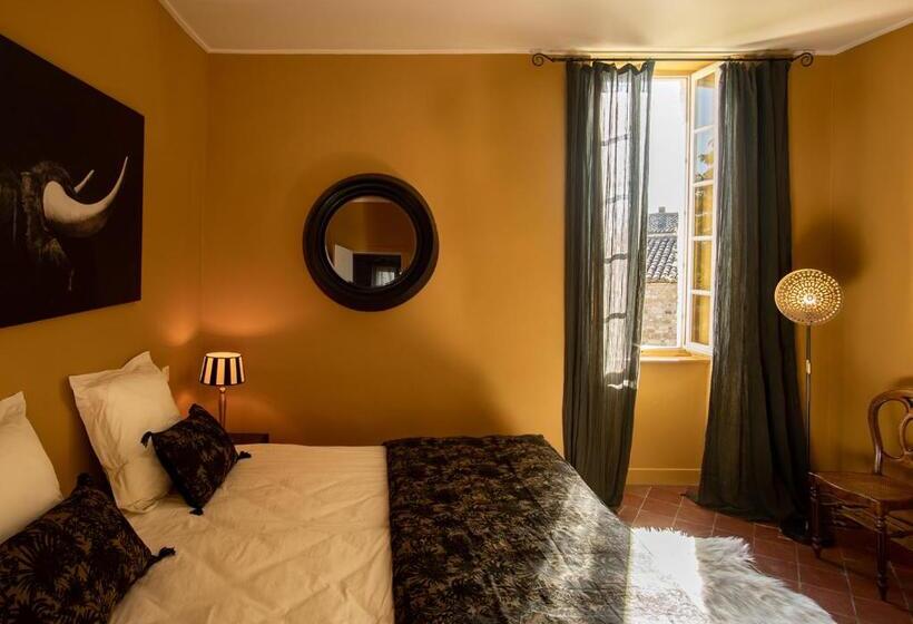 标准间, La Fugue Chambres D  Hôtes De Charme , Demeure Historique,piscine,jardin Proche Uzes Nimes Ales