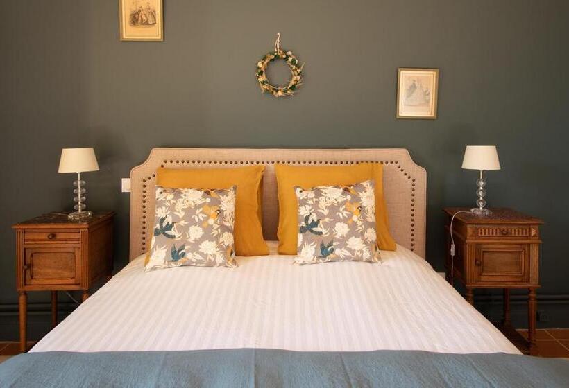 豪华房间, La Fugue Chambres D  Hôtes De Charme , Demeure Historique,piscine,jardin Proche Uzes Nimes Ales