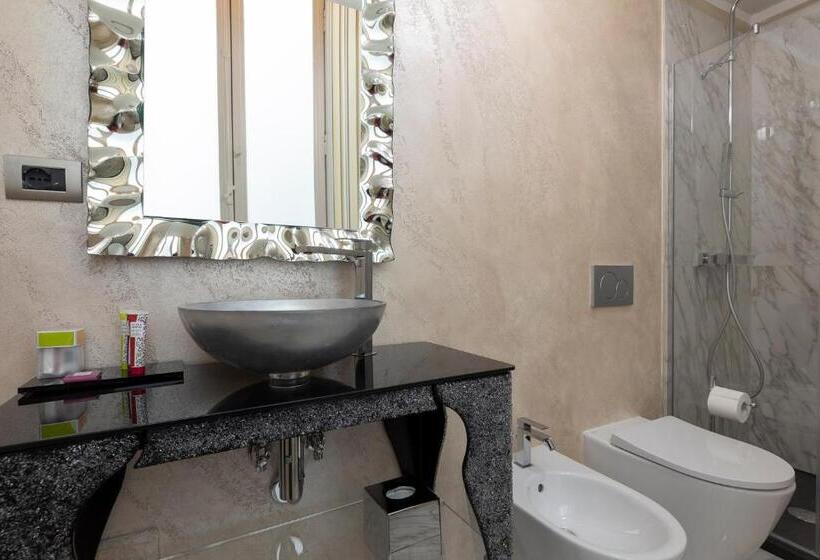 חדר סטנדרט עם מרפסת, Luxury Liberty House