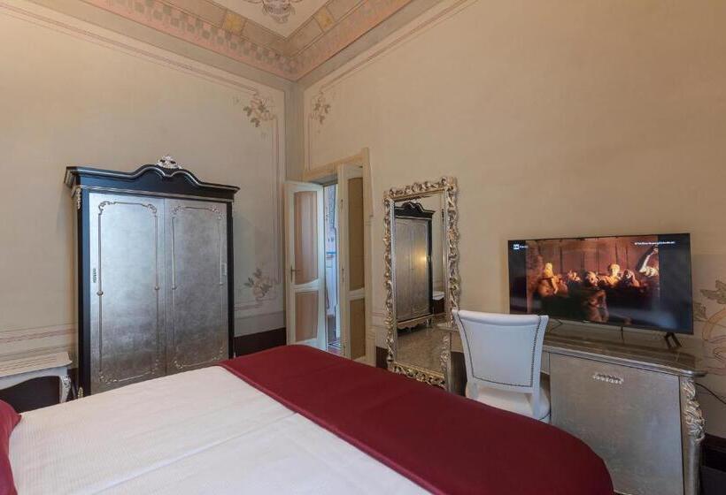 חדר סטנדרט עם מרפסת, Luxury Liberty House