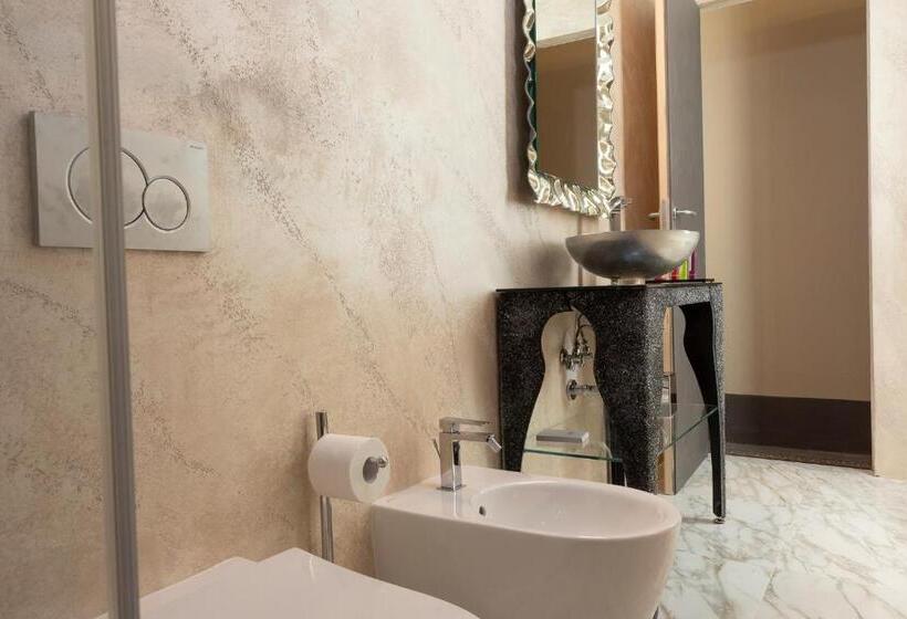 חדר סטנדרט, Luxury Liberty House