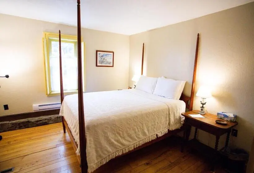 スタンダードルーム, Baneberry Meadows B&b