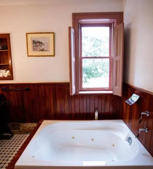 キングサイズベッドのスタンダードルーム, Baneberry Meadows B&b
