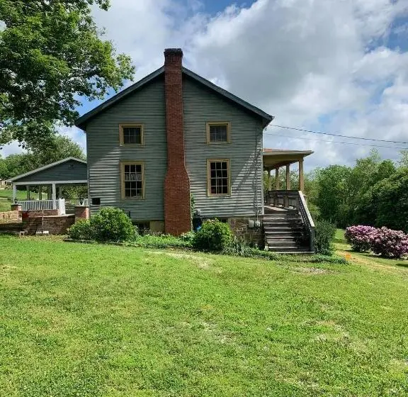 3ベッドルームハウス, Baneberry Meadows B&b