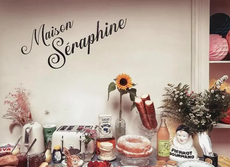 اتاق استاندارد با تخت بزرگ, Maison Séraphine Guest House Bed And Breakfast