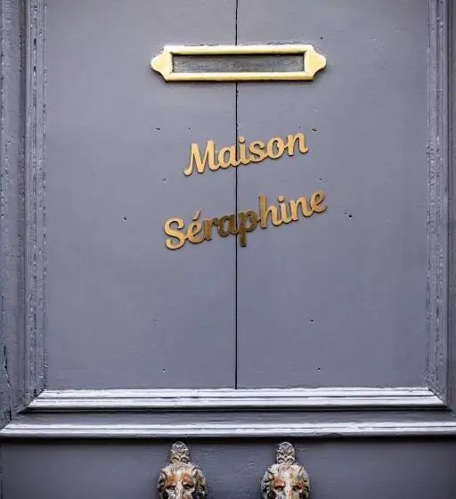 سوییت با چشمانداز باغ, Maison Séraphine Guest House Bed And Breakfast