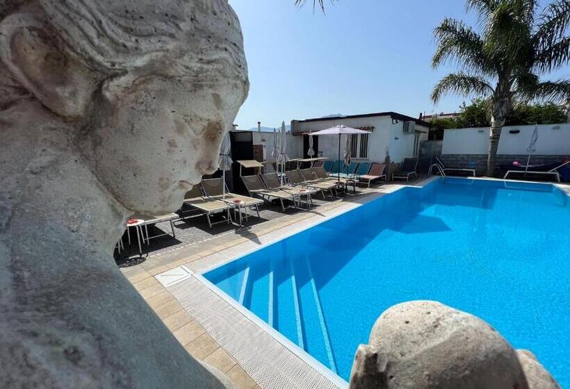 جناح, Il Fauno   Suite & Spa