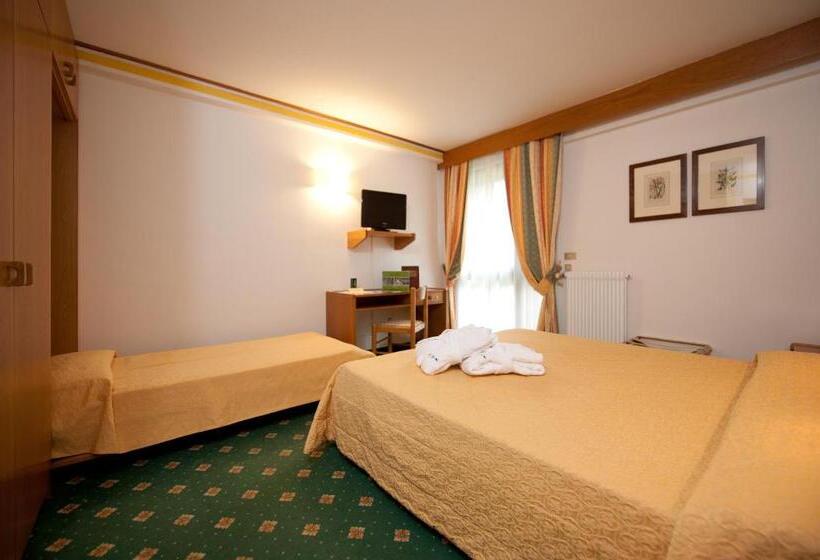 Номер Стандарт, Centro Pineta Family Hotel & Wellness