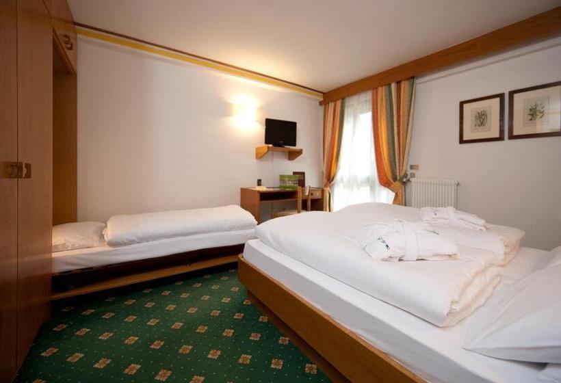 Номер Стандарт, Centro Pineta Family Hotel & Wellness