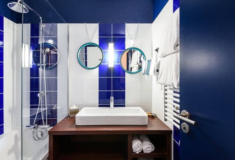 주니어 스위트 측면 바다 전망, Baya