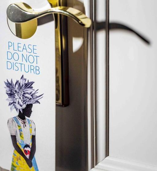 اتاق استاندارد چهار تخته, Casa De' Fiori