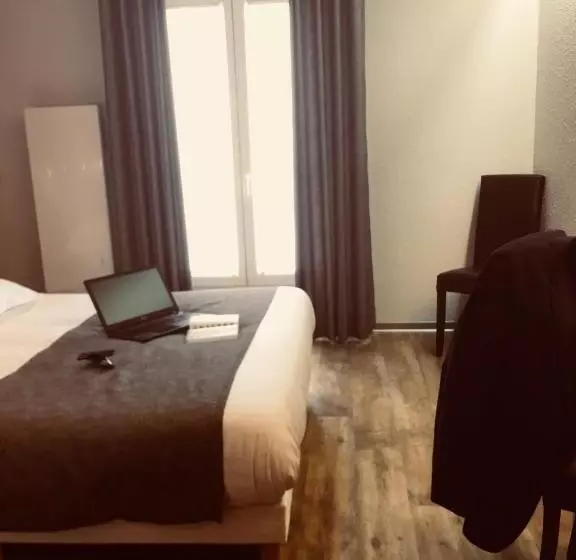 اتاق سوپریور با تخت بزرگ, Colmar Vignes Eguisheim
