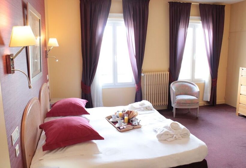 اتاق سوپریور, Grand Hôtel De Courtoisville