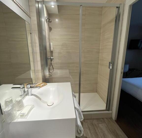 Номер Стандарт, Hôtel De Troyes